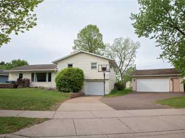 2702 Clark Place, Eau Claire