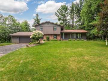 3734 Rimridge Road, Eau Claire
