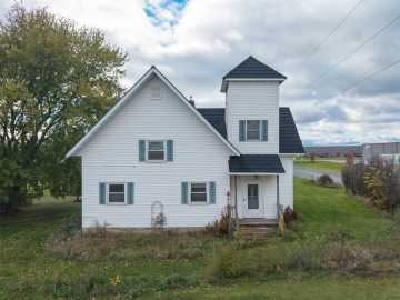 6094 E 650th Avenue, Menomonie