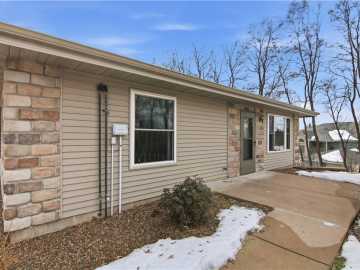 3631 Oak Tree Lane, Eau Claire