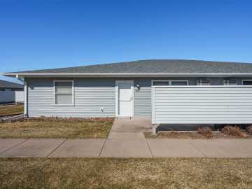 3952 Boardwalk Street, Eau Claire
