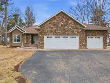 2907 Plum Tree N Circle, Menomonie