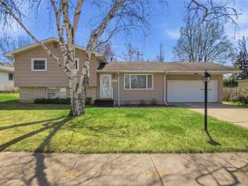 3147 Leslie Lane , Eau Claire