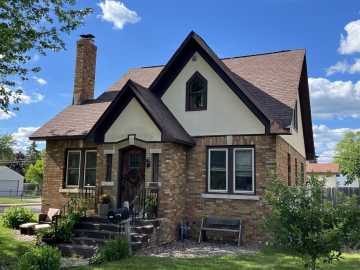 1902 Hogeboom Avenue, Eau Claire