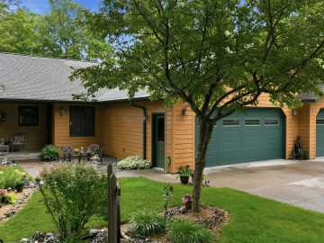 14975 360th Street, Stanley