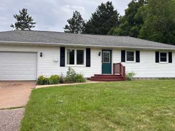 1420 Kernan Court, Eau Claire