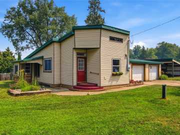 E7261 160th Avenue, Mondovi