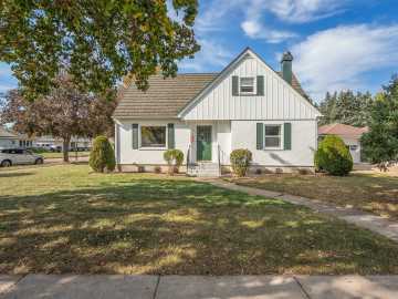 234 W Lexington Boulevard, Eau Claire