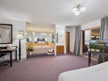 Property Photo 45