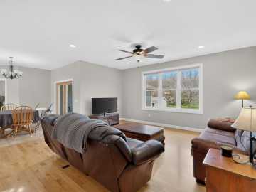 Property Photo 77