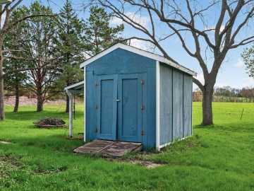 Property Photo 23