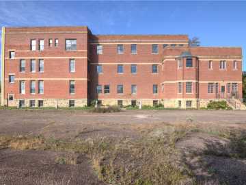 7480 157th Street, Chippewa Falls