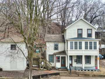 326 W Spring Street, Chippewa Falls