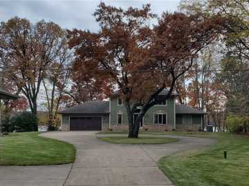 5695 North Shore Drive, Eau Claire