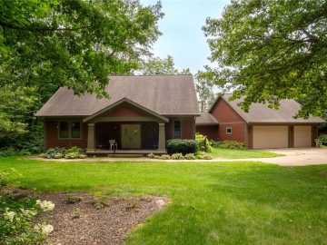 E4522 453rd Avenue, Menomonie