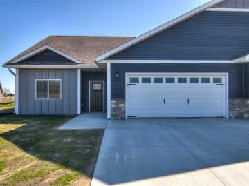 3265 Sunflower Lane, Eau Claire