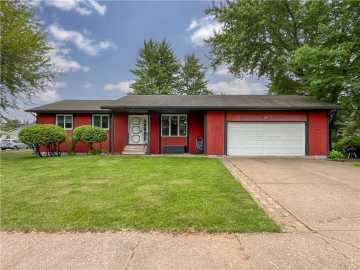 2105 Sunray Circle, Eau Claire