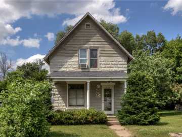 324 Mead Street, Eau Claire
