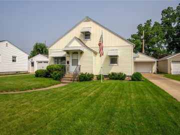 1830 Valmont Avenue, Eau Claire