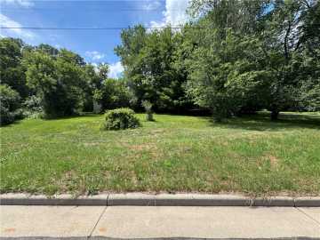 Lot 8 Gooder Street, Eau Claire