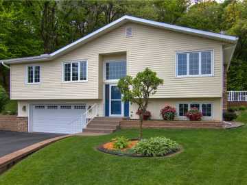 2110 Carter Street, Eau Claire