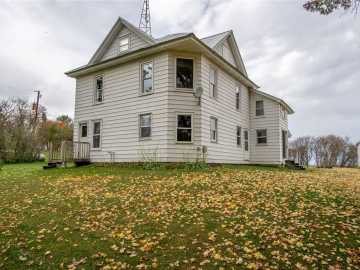 8224 190th Avenue, Bloomer