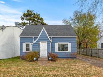 619 Fairfax Street, Altoona