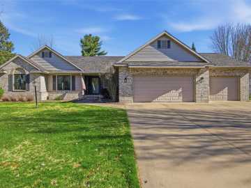 4321 Pine Meadow Drive, Eau Claire