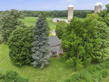 Property Photo 33