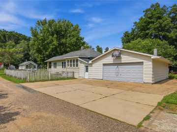 233 Ferry Street, Eau Claire