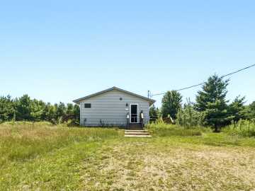 E6950 890th Avenue, Colfax