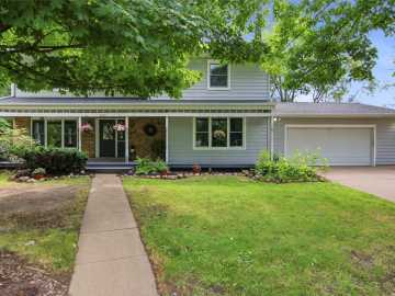 2319 Hillside Road, Altoona
