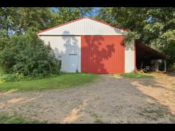 Property Photo 33
