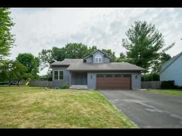 727 Rassbach Street, Eau Claire