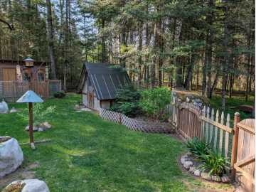Property Photo 30
