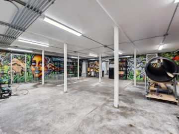 Property Photo 38