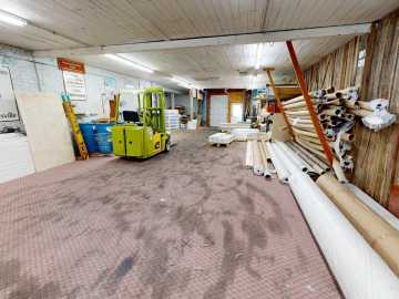 Property Photo 32