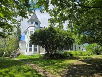 940 N Bridge Street, Chippewa Falls