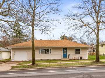 1518 Main Street, Eau Claire