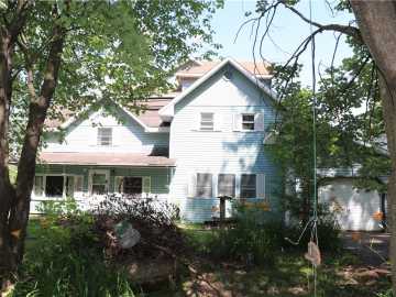 123 Forest Street, Fairchild