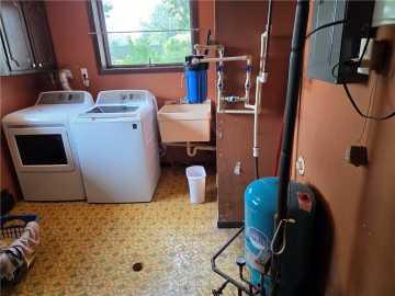 Property Photo 39