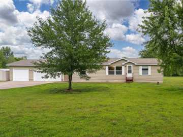 E9899 190th Avenue, Eau Claire