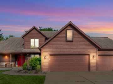3917 Birch Crest Lane, Eau Claire