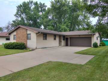 202 E Hamilton Avenue, Eau Claire