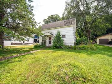 706 Main Street, Knapp
