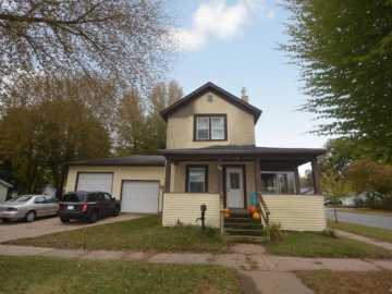 739 Broadway Street, Eau Claire