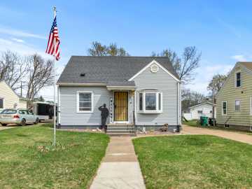 2931 8th Street, Eau Claire