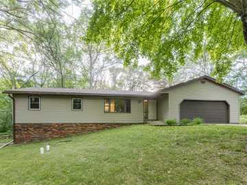 1210 S 50th Avenue, Eau Claire
