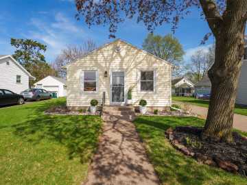 3003 8th Street, Eau Claire