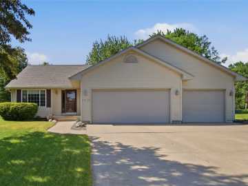 2910 W Frank Street, Eau Claire